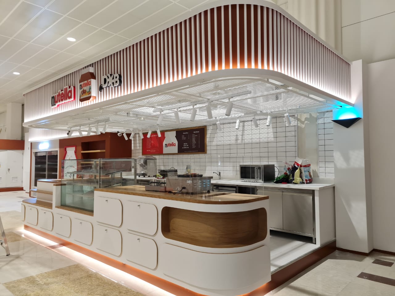 Nutella – Dubai Airport T3 (6)